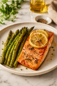 Baked Salmon with Asparagus and Lemon